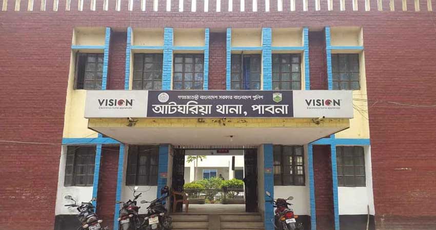 জামিনে মুক্ত ধর্ষণ মামলার  আসামিকে গুলি করে হত্যা, গ্রেপ্তার ১