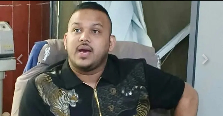আদালতে হাজিরা শেষে পালালো শীর্ষ সন্ত্রাসী পিচ্চি রাজা আদালতে হাজিরা শেষে পালালো শীর্ষ সন্ত্রাসী পিচ্চি রাজা