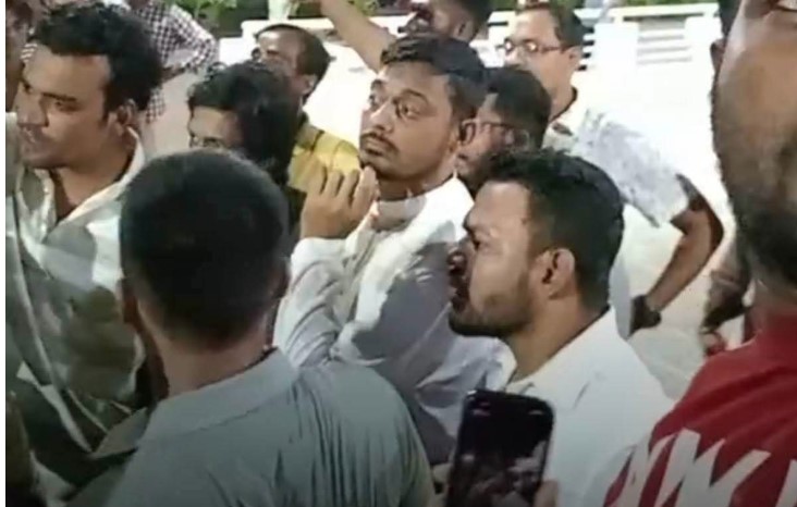 কুষ্টিয়ায় নাসীরুদ্দীন পাটওয়ারীর ওপর হামলার অভিযোগ