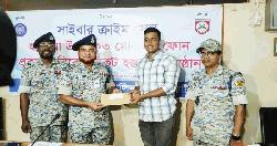 রাঙ্গামাটিতে ১৮ এপিবিএনের উদ্যেগে ৫৩ হারানো মোবাইল ও ভুল নম্বরে পাঠানো টাকা উদ্ধার