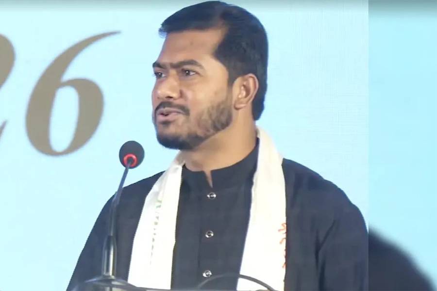 প্রবাসীদের জন্য চালু হচ্ছে ‘প্রবাসী কার্ড’