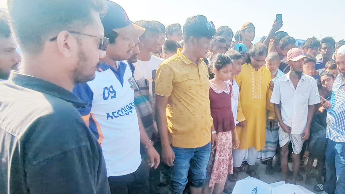 সিরাজগঞ্জে যমুনা নদীতে নিখোঁজ বিশ্ববিদ্যালয়ের ছাত্রের লাশ উদ্ধার সিরাজগঞ্জে যমুনা নদীতে নিখোঁজ বিশ্ববিদ্যালয়ের ছাত্রের লাশ উদ্ধার
