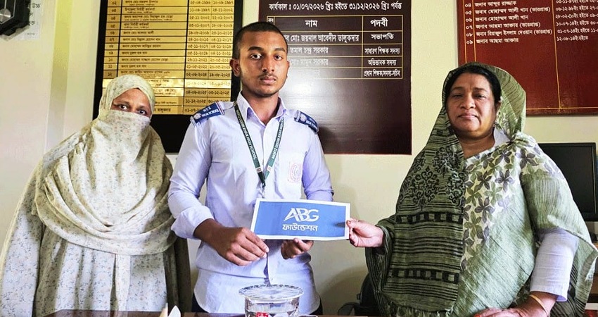 আর্থিক সংকটে শুভর পড়াশোনা বন্ধের শঙ্কা, পাশে এবিজি ফাউন্ডেশন